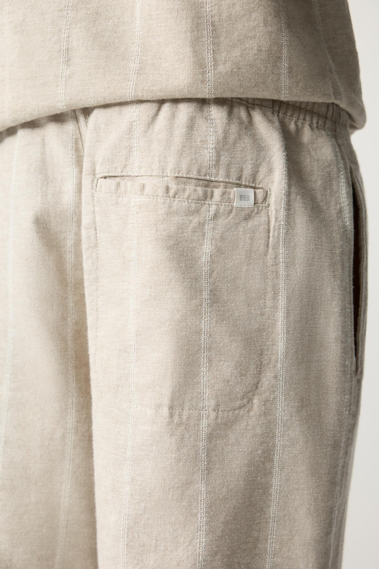 Original P&B Striped linen blend jogger Bermuda shorts - Image 6