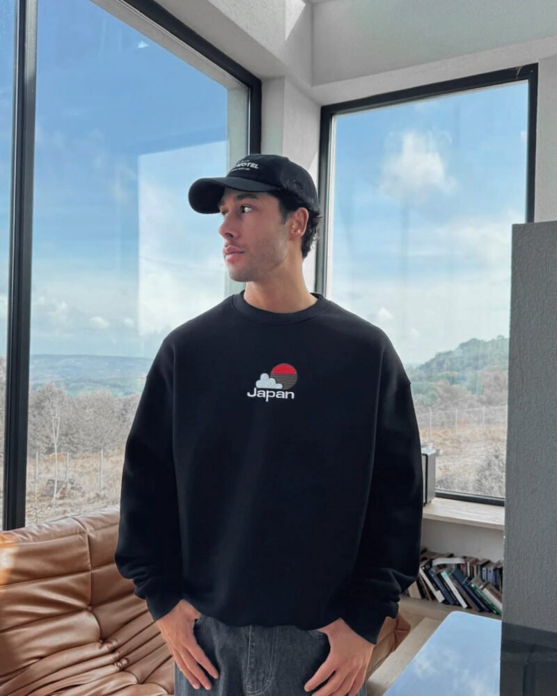 Japan Graphic Embroidery Oversized Sweatshirt