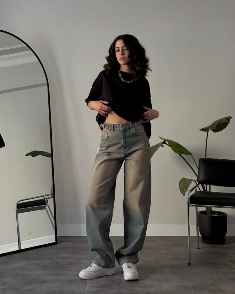 High Waist Vintage Baggy Jeans with Side Buckle