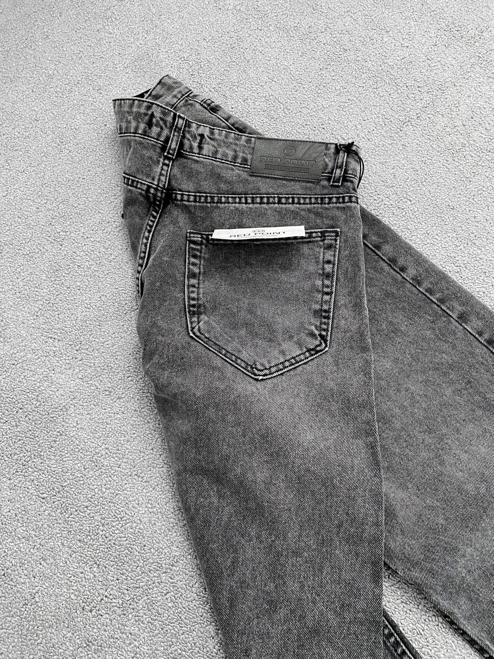 Dark Grey Red Point Baggy Fit Jeans - Image 3