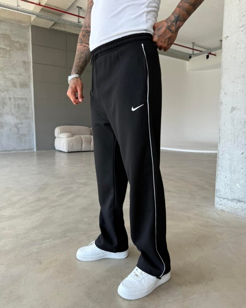 Black Nike Baggy Joggers