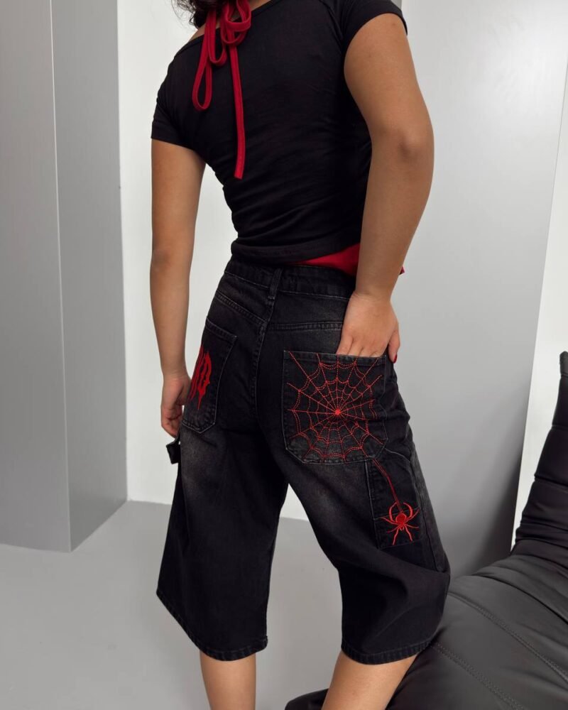 Black Spider Bermuda Jorts