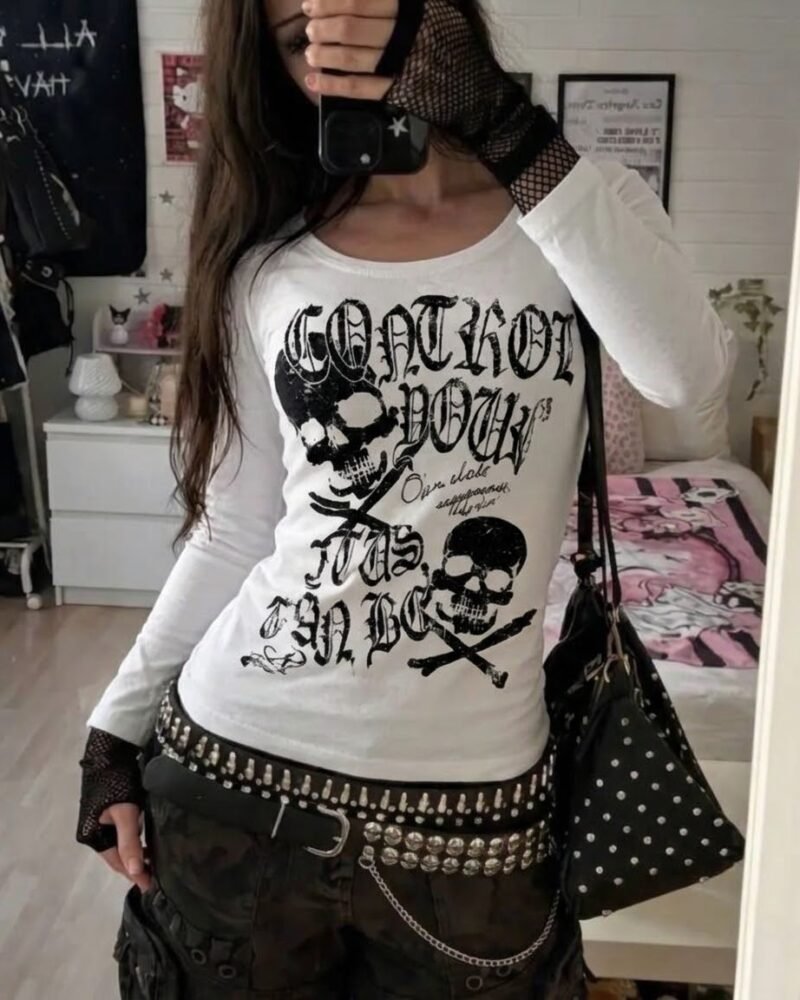 Gothic Skulls Print Wide-Neck Y2K Long-Sleeve Crop Top